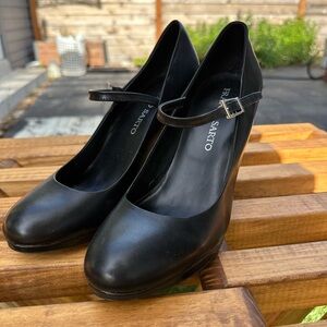 Franco Sarto Black heels
